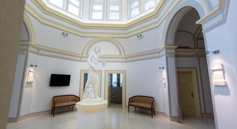 Rimske Terme - Hotel Zdraviliski Dvor Rimske Toplice Ngoại thất bức ảnh