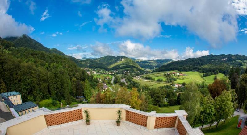 Rimske Terme - Hotel Zdraviliski Dvor Rimske Toplice Ngoại thất bức ảnh