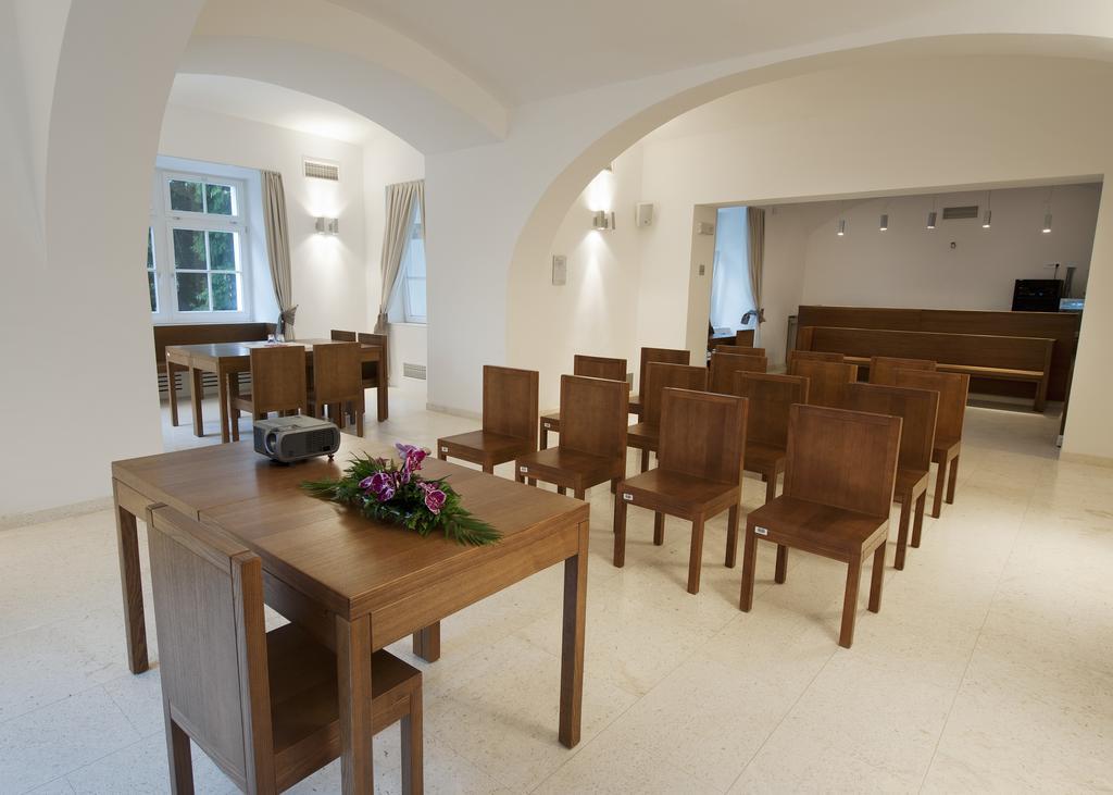 Rimske Terme - Hotel Zdraviliski Dvor Rimske Toplice Ngoại thất bức ảnh