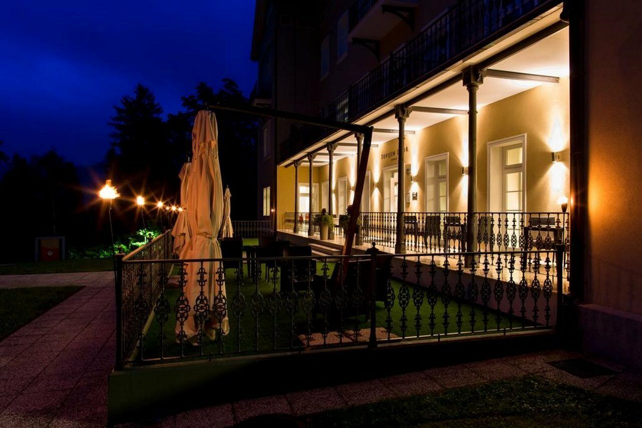 Rimske Terme - Hotel Zdraviliski Dvor Rimske Toplice Ngoại thất bức ảnh